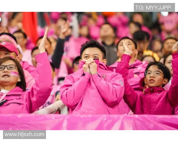 赛后分析：上海足球队与成都足球队的团队协作表现及其影响因素探讨