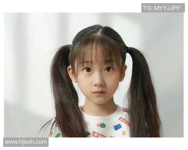 足球明星学院校花的青春故事与梦想追逐之旅